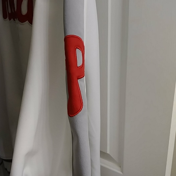 Phillies jacket x large - Picture 2 of 3